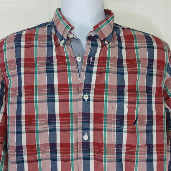 Pre-owned Nautica Men's Plaid Button-Up Long Sleeve Shirt - Size M - 100% Cotton - Picture 16 of 16